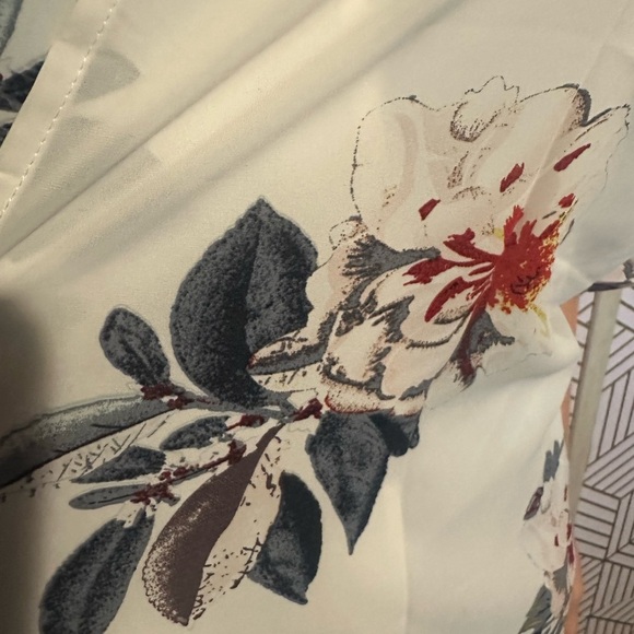 Floral Kimono Cardigan - Picture 4 of 8